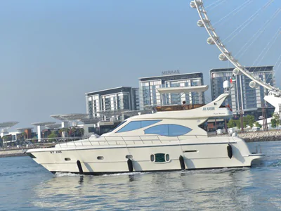 Majesty Yacht 60FT